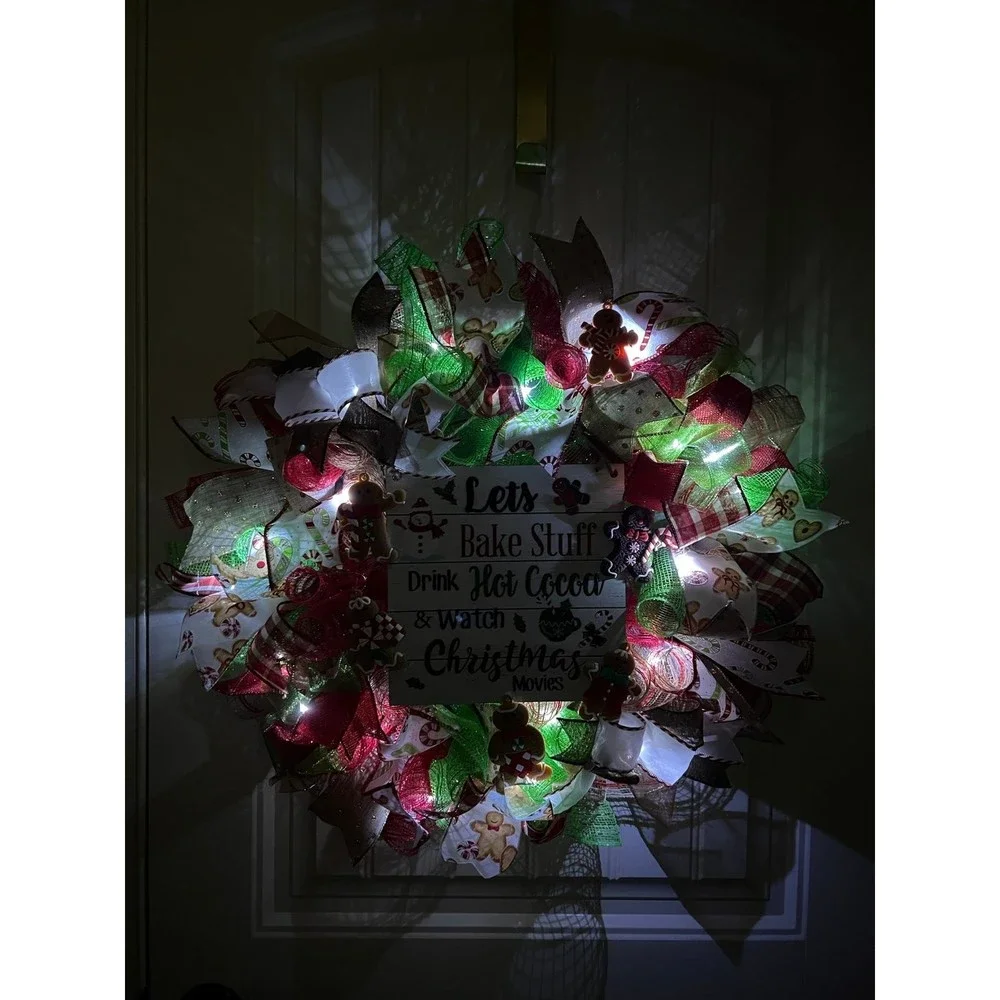 Christmas Gingerbread Man Holiday Ribbon Door Wreath Handmade 22 ins LED W5